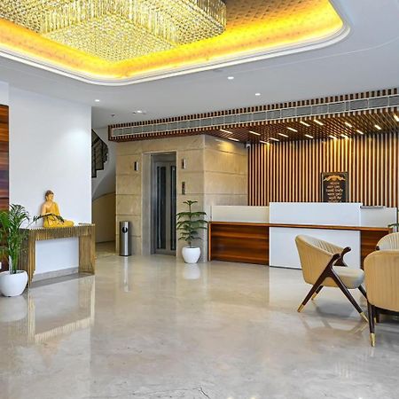 Classio Royale By Io Hotels Near Golden Temple 암리차르 외부 사진