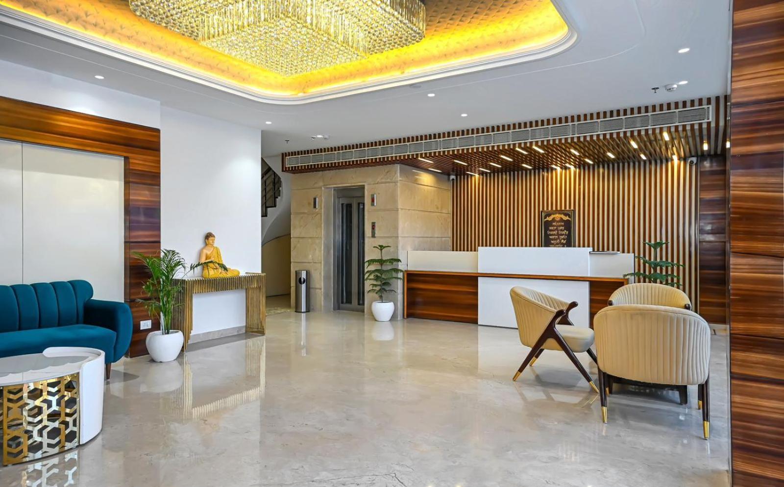 Classio Royale By Io Hotels Near Golden Temple 암리차르 외부 사진