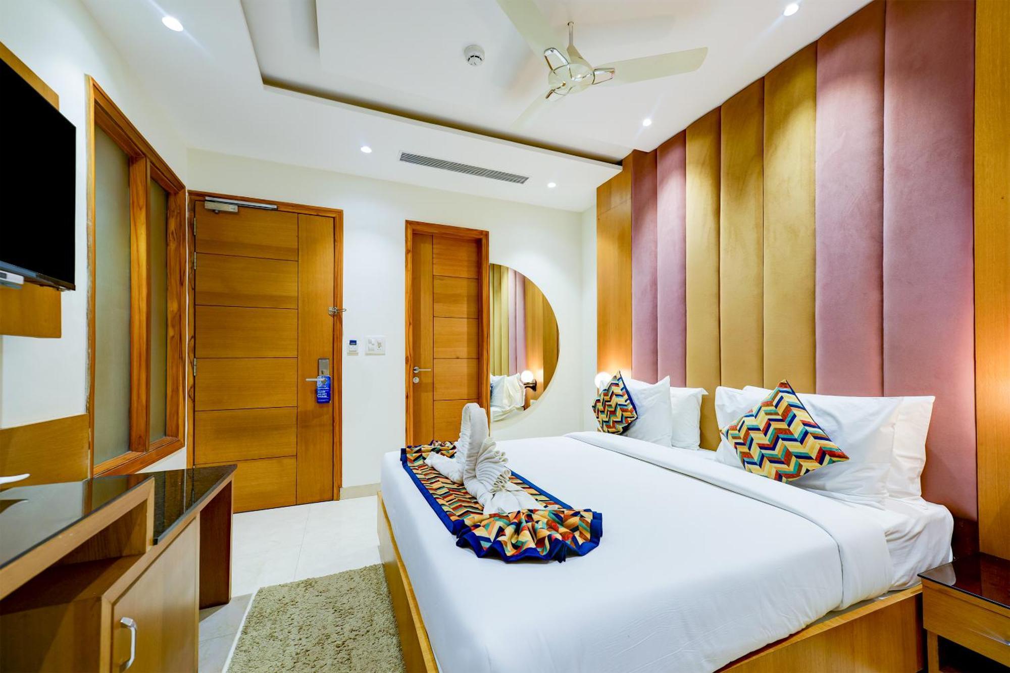 Classio Royale By Io Hotels Near Golden Temple 암리차르 외부 사진