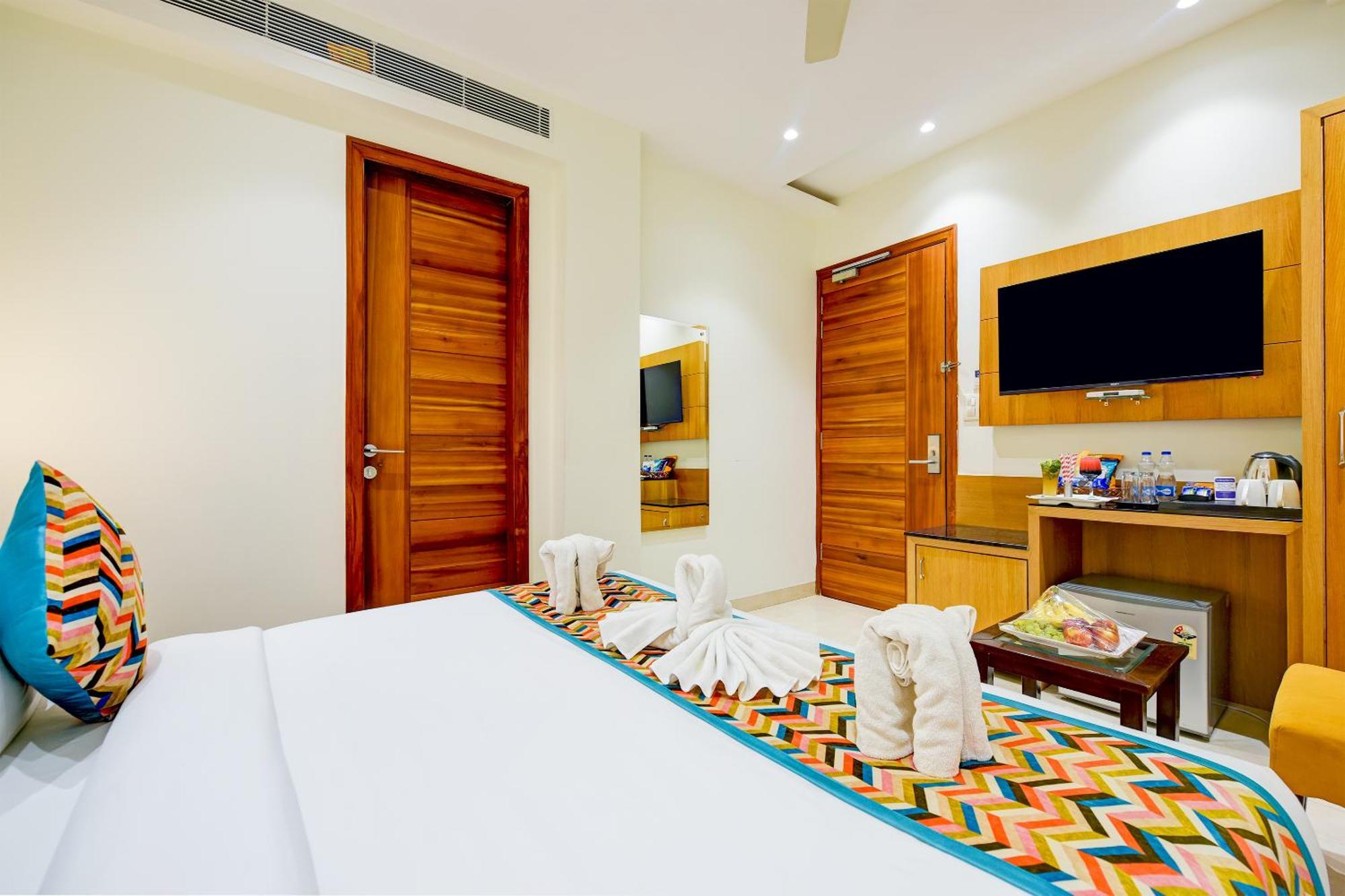 Classio Royale By Io Hotels Near Golden Temple 암리차르 외부 사진