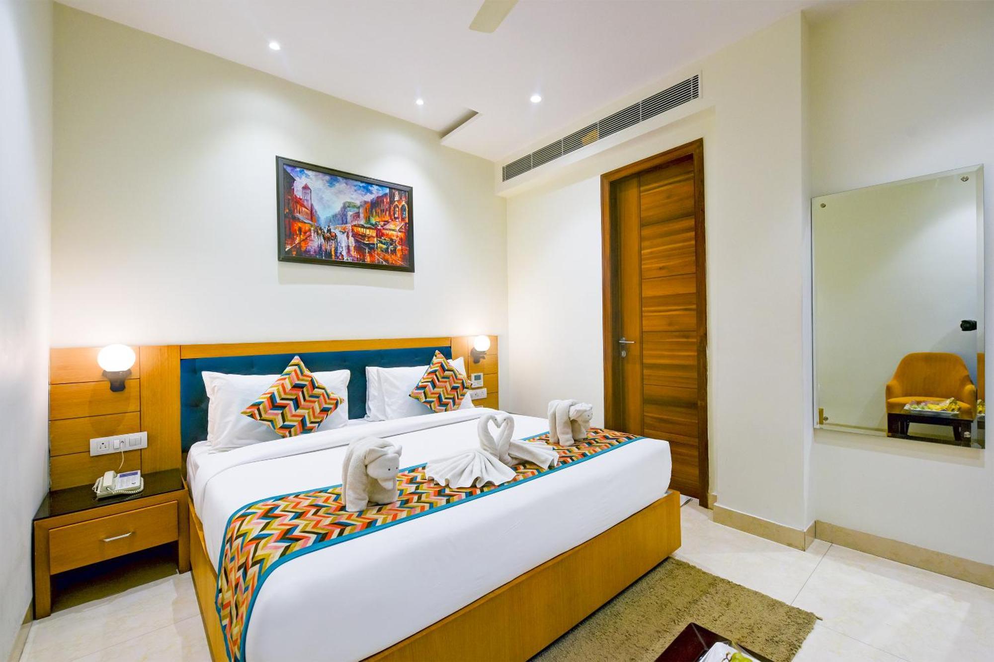 Classio Royale By Io Hotels Near Golden Temple 암리차르 외부 사진