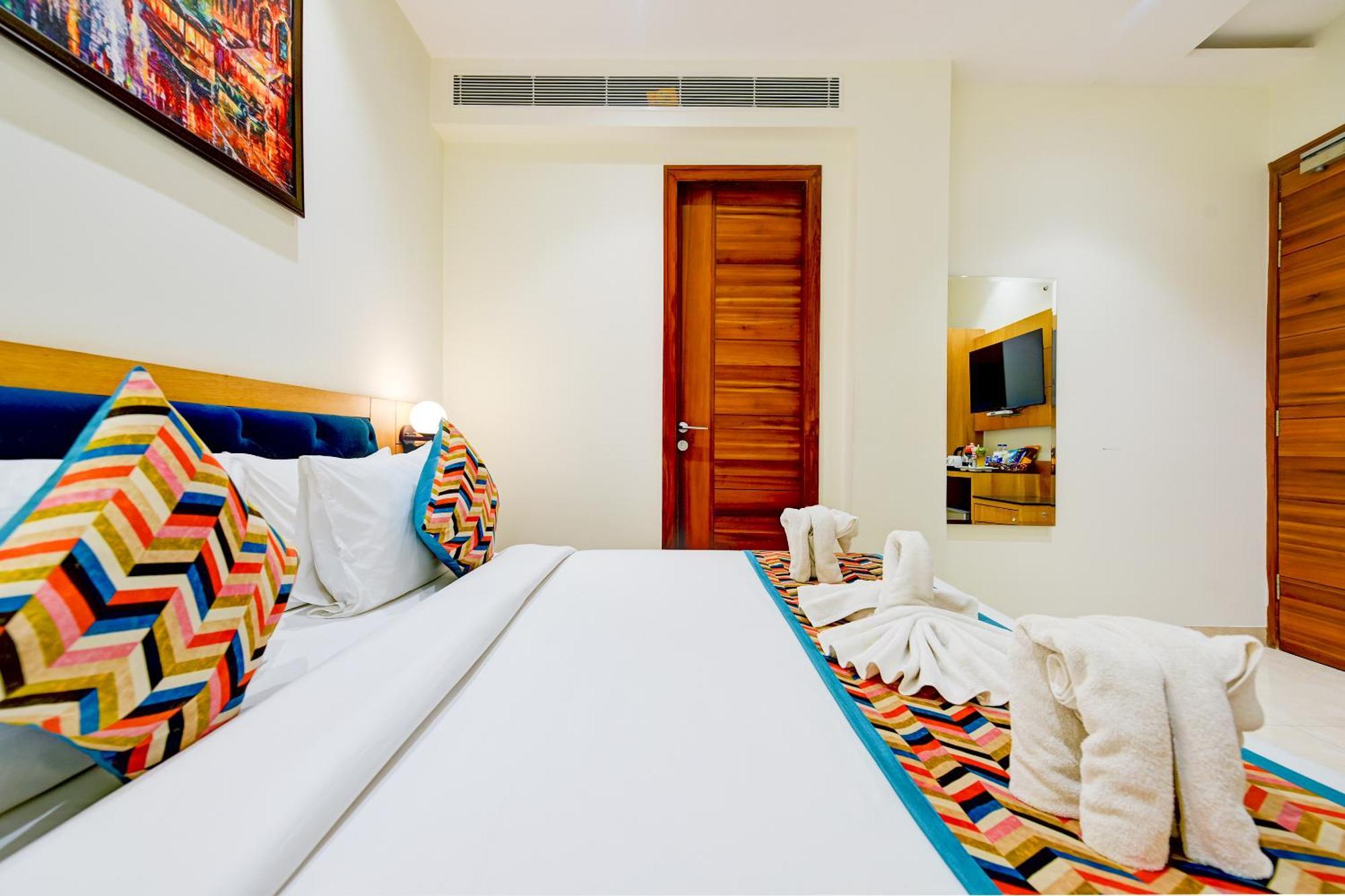 Classio Royale By Io Hotels Near Golden Temple 암리차르 외부 사진